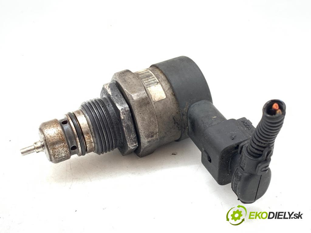 FIAT PUNTO EVO liftback 2010 55 kW 1.3 D Multijet (199AXC1A, 199BXC1A, 199AXT1A, 199BXT1A) 1248 Regulátor tlaku paliva 0281002507 (Palivový systém ostatné)