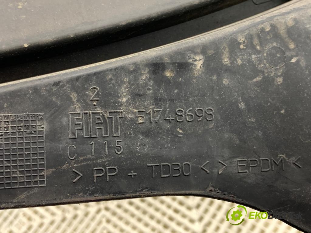 FIAT PUNTO EVO liftback 2010 55 kW 1.3 D Multijet (199AXC1A, 199BXC1A, 199AXT1A, 199BXT1A) 1248 torpédo plast pod čelní okno 51748698 (Plast pod čelním sklem)