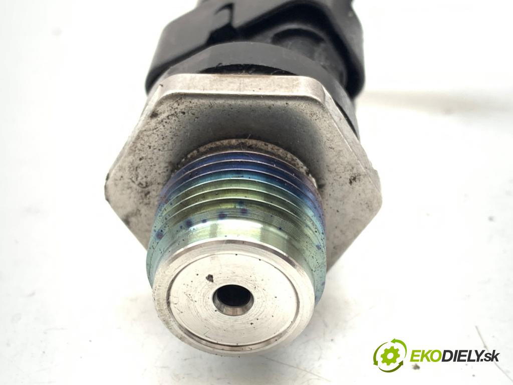 FIAT PUNTO EVO liftback 2010 55 kW 1.3 D Multijet (199AXC1A, 199BXC1A, 199AXT1A, 199BXT1A) 1248 snímač tlaku paliva 0281002903 (Snímač)