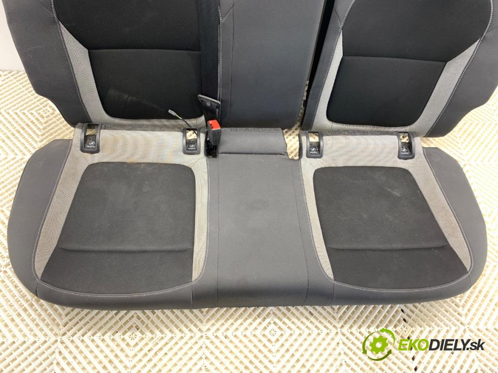 SKODA FABIA III liftback 2018 55 kW 1.0 999 sedadlo druhý VLÁDA: