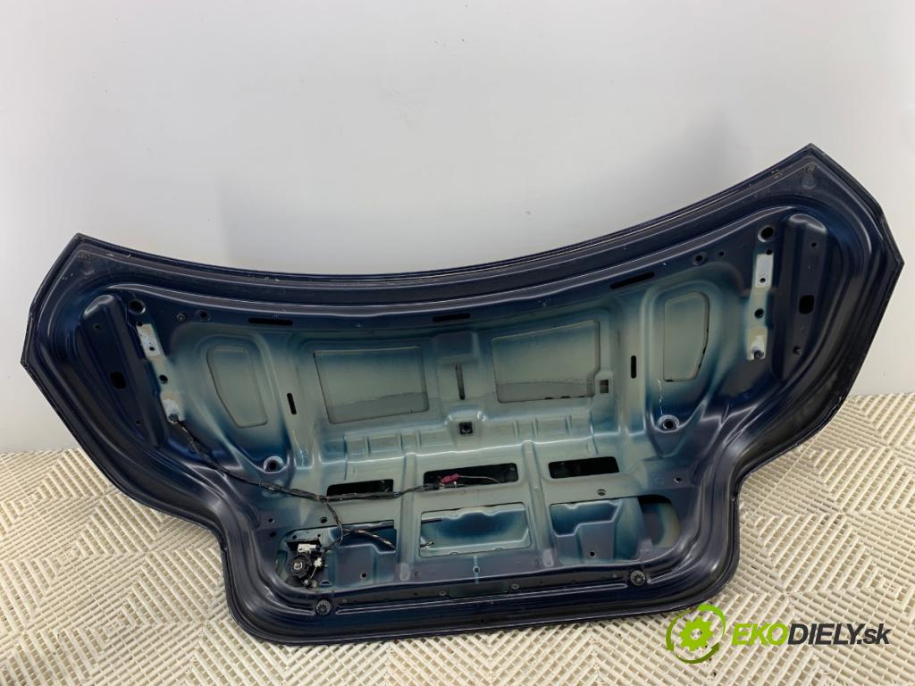 BMW E60 sedan 2004 160 kW 530 d 2993 kapota zad