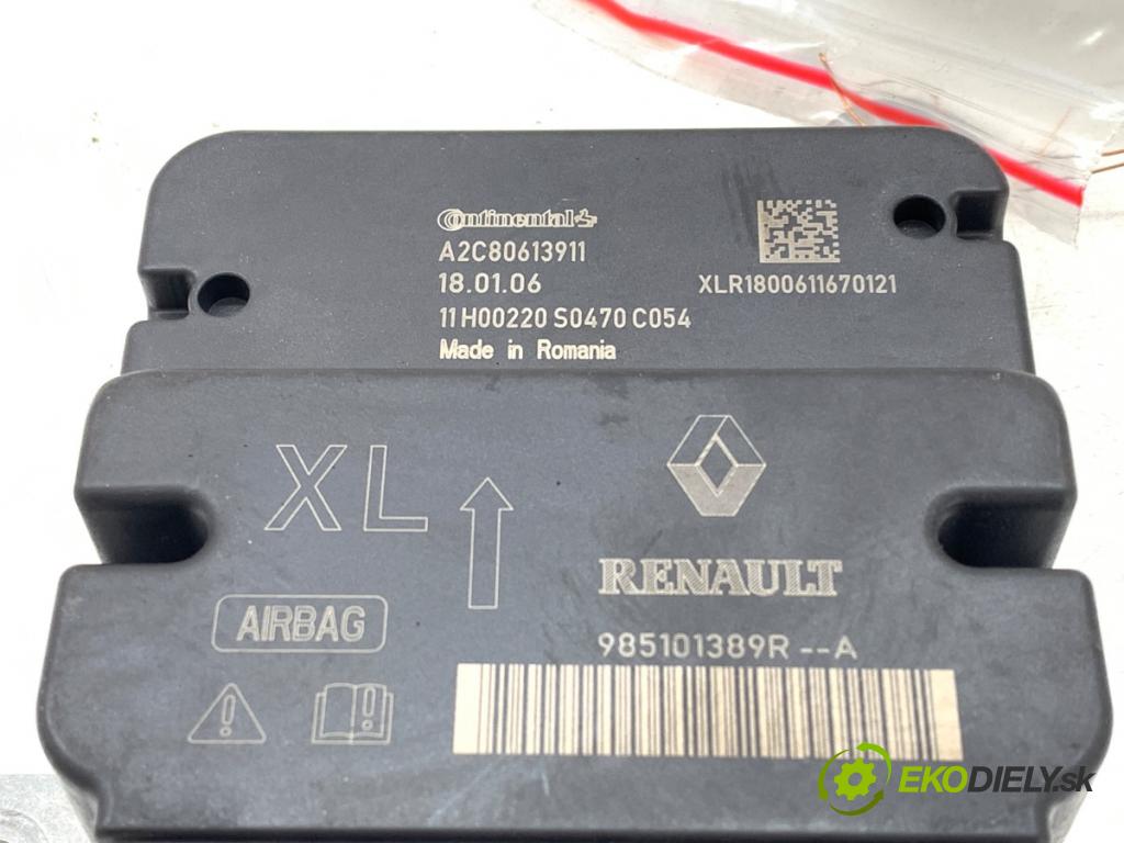 RENAULT CLIO IV liftback 2018 54 kW 1.2 16V 1149 senzor airbag 985101389R (Snímač)