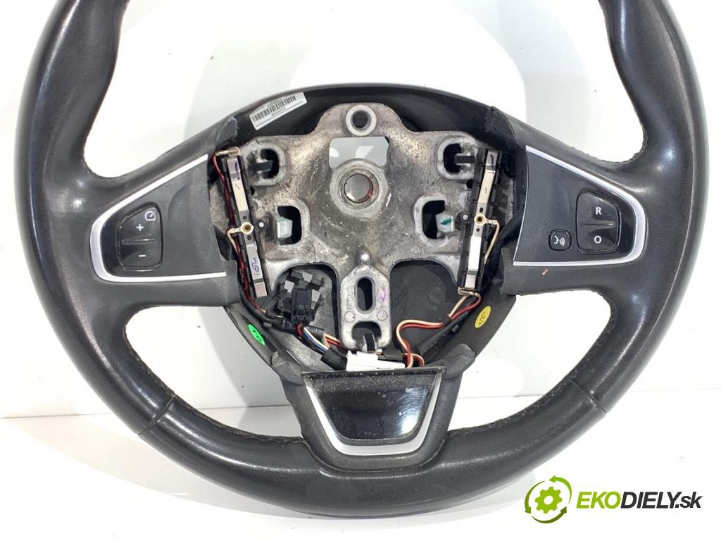 RENAULT CLIO IV liftback 2018 54 kW 1.2 16V 1149 Volant 484005241R (Volant)