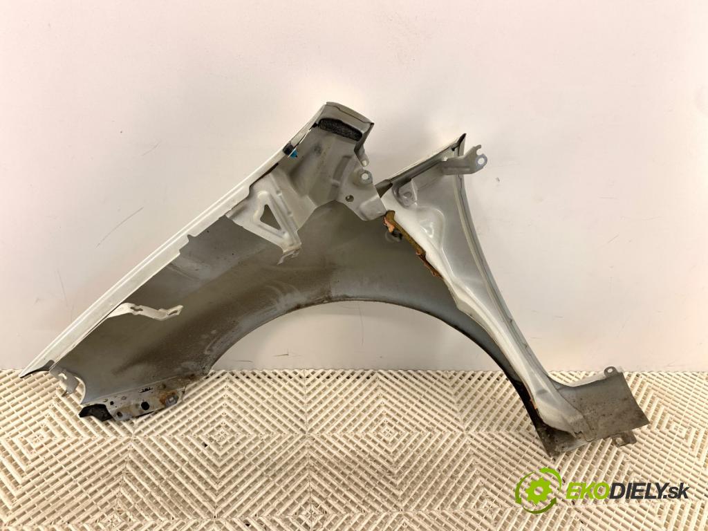 FIAT GRANDE PUNTO liftback 2015 55 kW 1.3 D Multijet 1248 Blatník pravy predný