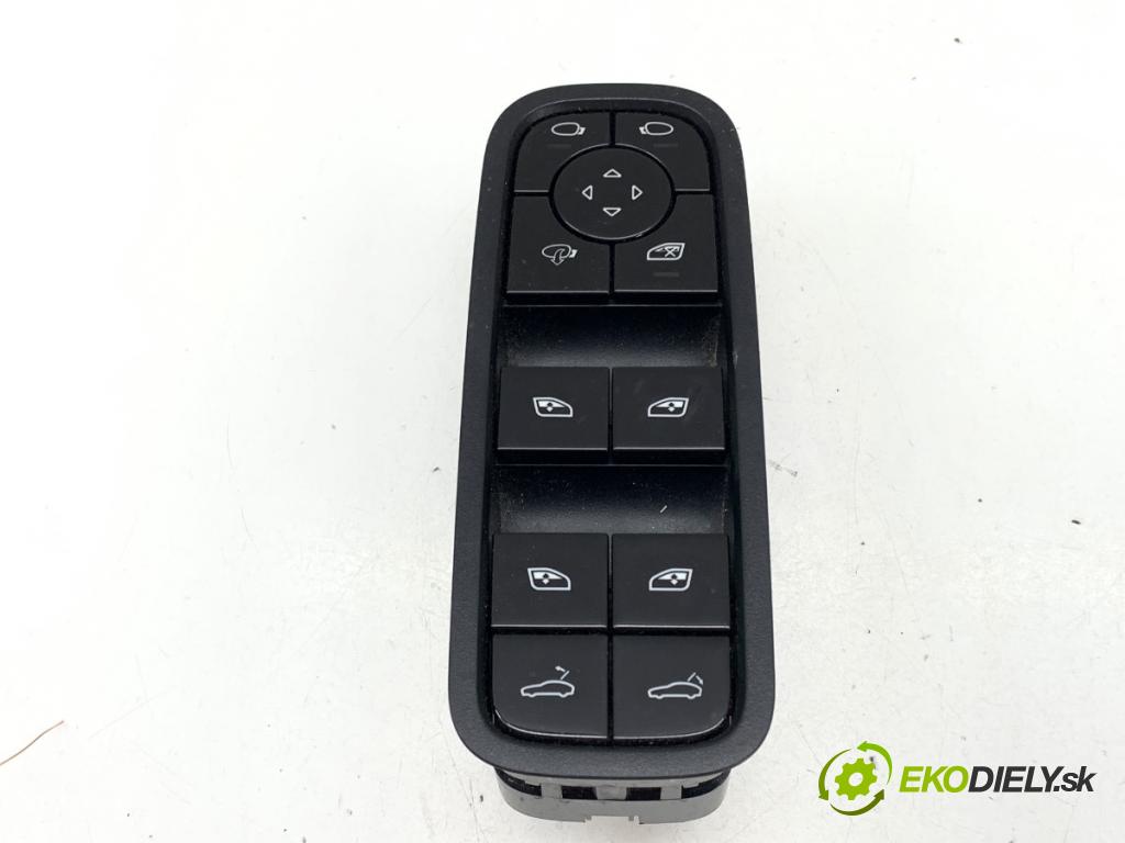PORSCHE CAYENNE SUV 2017 250 kW 3.0 AWD (9YAAA1) 2995 přepínač oken 971959858C (Páčky pod volantem)