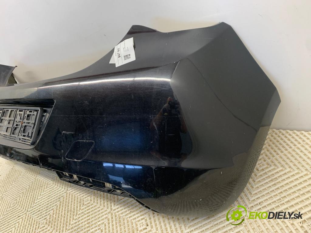 OPEL ASTRA J liftback 2010 81 kW 1.7 CDTI (68) 1686 nárazník zadní část Z20R