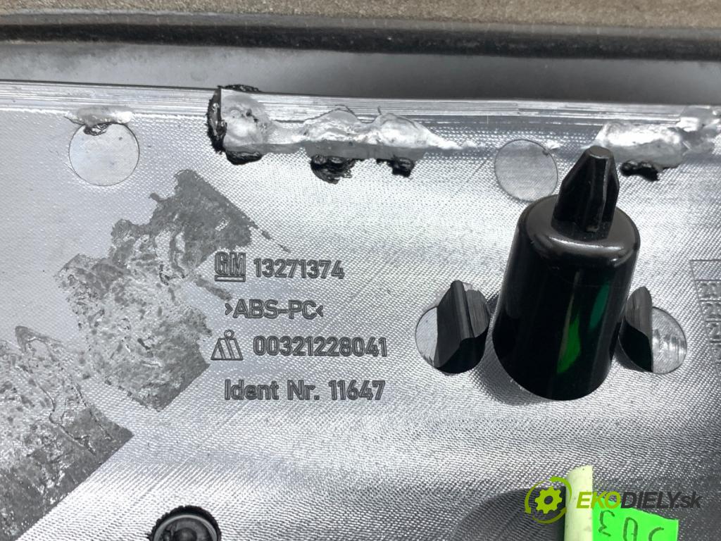 OPEL ASTRA J liftback 2010 81 kW 1.7 CDTI (68) 1686 Kľučka dverí zad 13271374