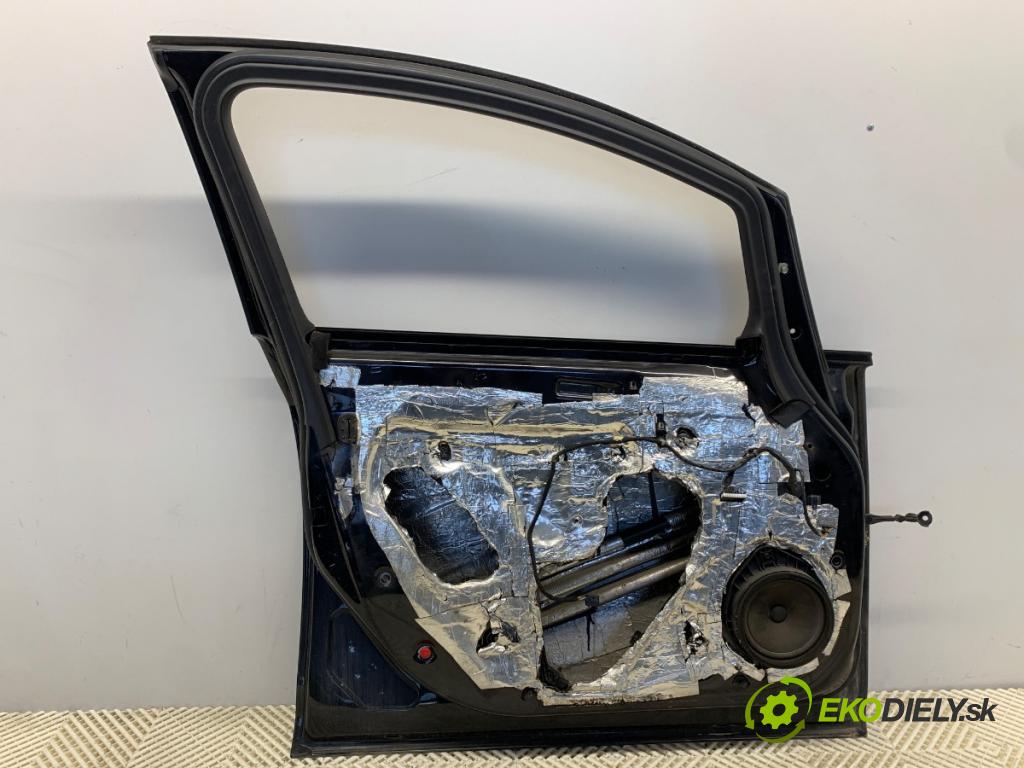 OPEL ASTRA J liftback 2010 81 kW 1.7 CDTI (68) 1686 dveře levý přední část Z20R