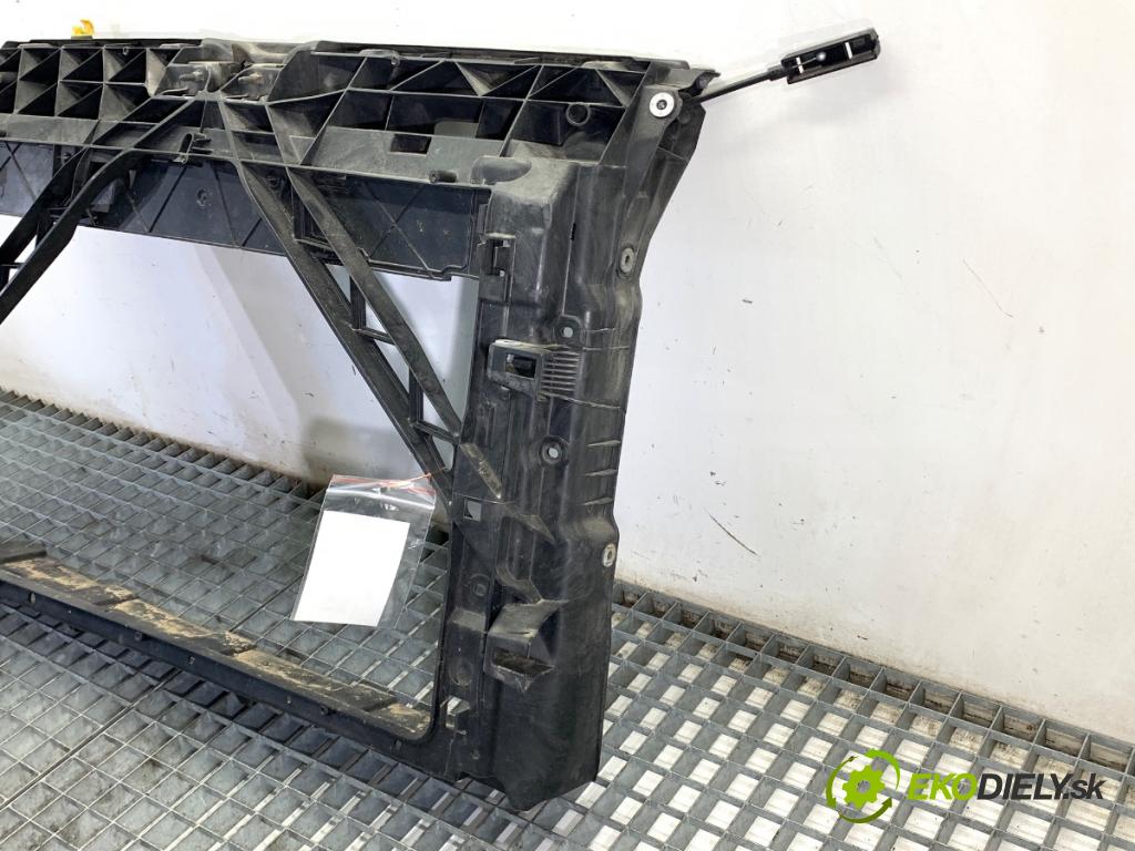 SKODA FABIA III liftback 2018 55 kW 1.0 999 Držiak predný 6V0805588F (Výstuha predná)