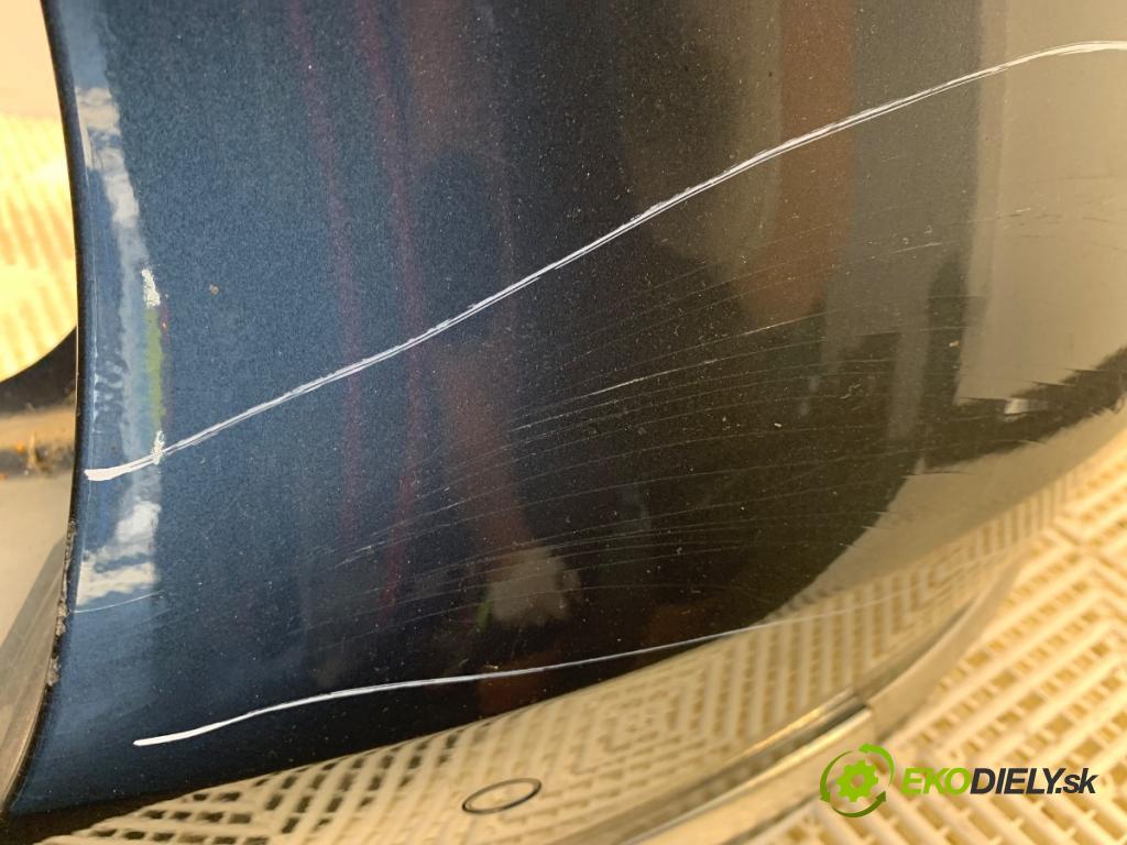 VW PASSAT B7 Kombi 2012 125 kW 2.0 TDI 1968 nárazník zadní část LK7X: