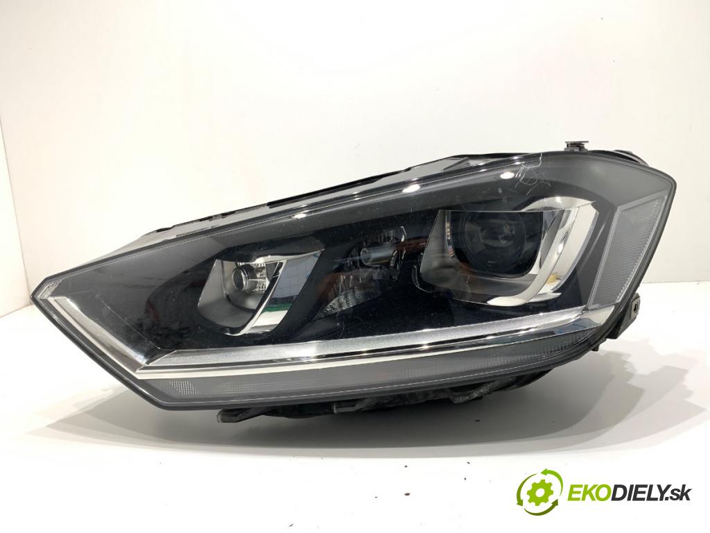VW GOLF VII Kombi 2015 81 kW 1.6 TDI 1598 Svetlomet ľavy predný 517941039B