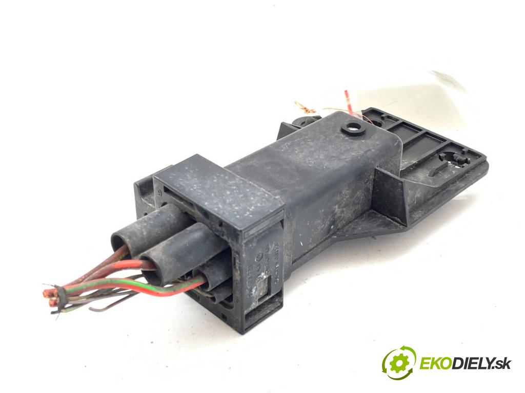 SKODA FABIA III liftback 2018 55 kW 1.0 999 modul ventilátoru 5J0919506