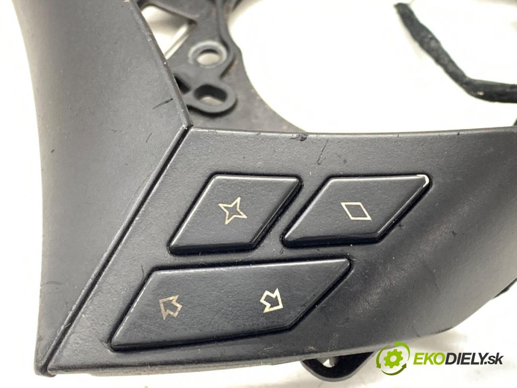BMW E60 sedan 2004 160 kW 530 d 2993 SPÍNAČE: volantu 6938773