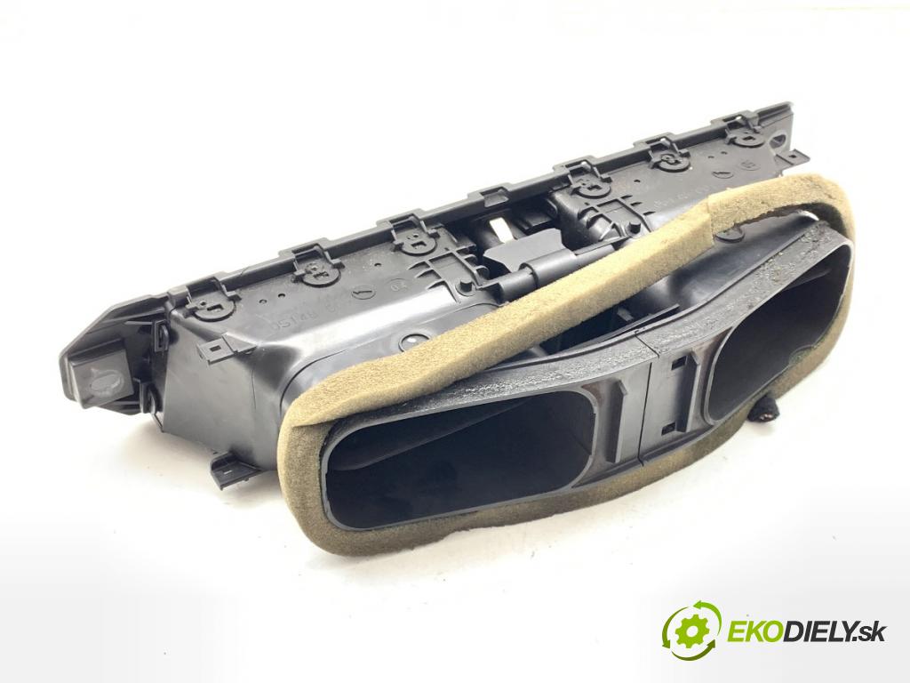 BMW E60 sedan 2004 160 kW 530 d 2993 mří topení přední část 6910734