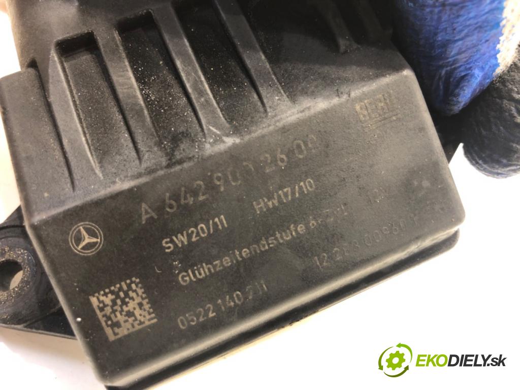 MERCEDES-BENZ W218 Kombi 2013 195 kW CLS 350 CDI / d 4-matic (218.993) 2987 relé svíček žhavení 6429002600 (Relé)