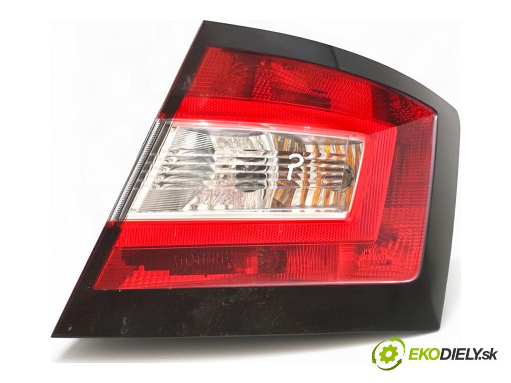 SKODA FABIA III liftback 2019 55 kW 1.0 999 Svetlo pravy zad 6V6945096