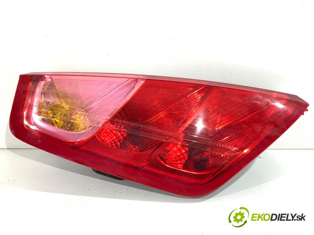 FIAT GRANDE PUNTO liftback 2015 55 kW 1.3 D Multijet 1248 Svetlo ľavy zad 517015890