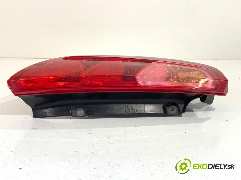 FIAT GRANDE PUNTO liftback 2015 55 kW 1.3 D Multijet 1248 Svetlo ľavy zad 517015890