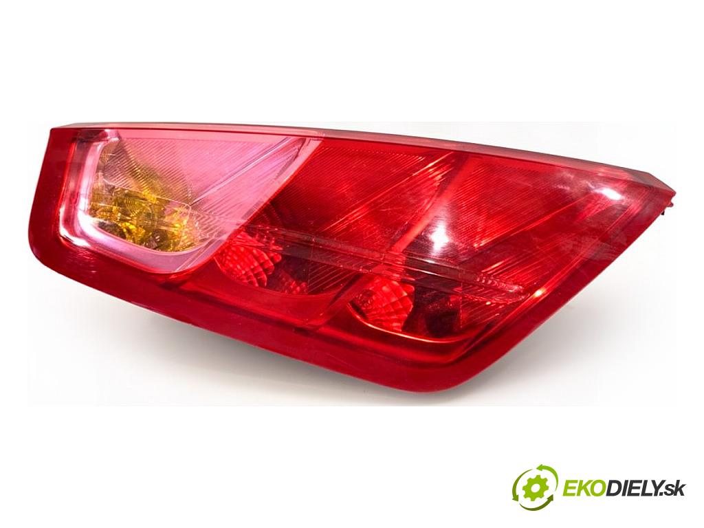 FIAT GRANDE PUNTO liftback 2015 55 kW 1.3 D Multijet 1248 Svetlo ľavy zad 517015890