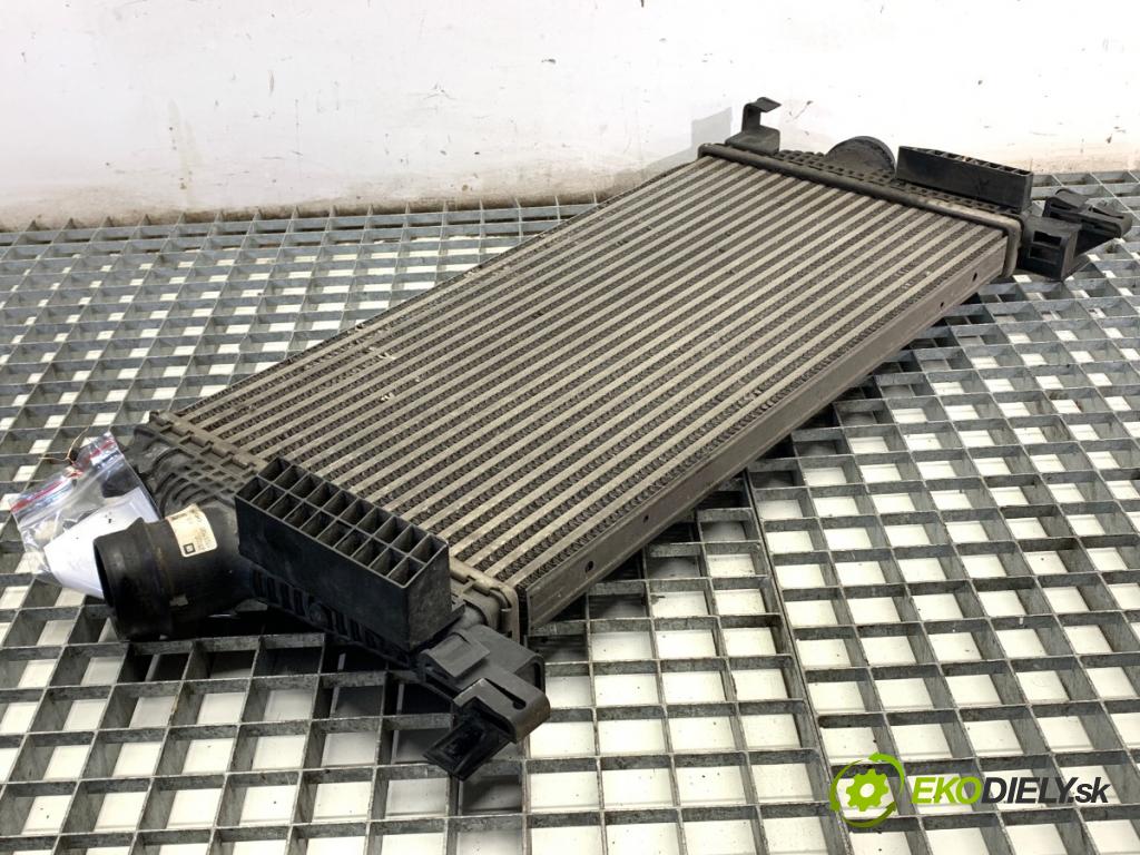 OPEL ASTRA J liftback 2010 81 kW 1.7 CDTI (68) 1686 intercooler 13267646 (Intercooler (chladič stlačeného vzduchu))