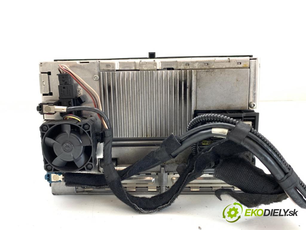 BMW E60 sedan 2004 160 kW 530 d 2993 RADIO Navigácia 6949171 (Audio zariadenie)