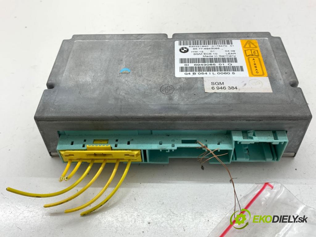BMW E60 sedan 2004 160 kW 530 d 2993 senzor airbag 6943085 (Snímač)