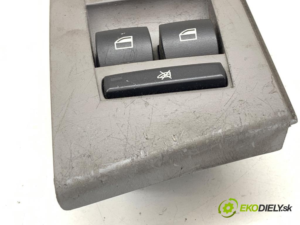 BMW E60 sedan 2004 160 kW 530 d 2993 přepínač oken 6943248 (Páčky pod volantem)