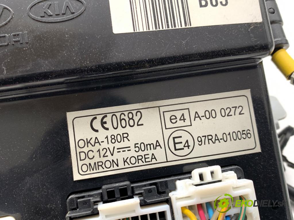 KIA CEED Kombi 2007 66 kW 1.6 CRDi 90 1582 Modul BCM 95400-1H030 (Riadiaca jednotka ostatné)