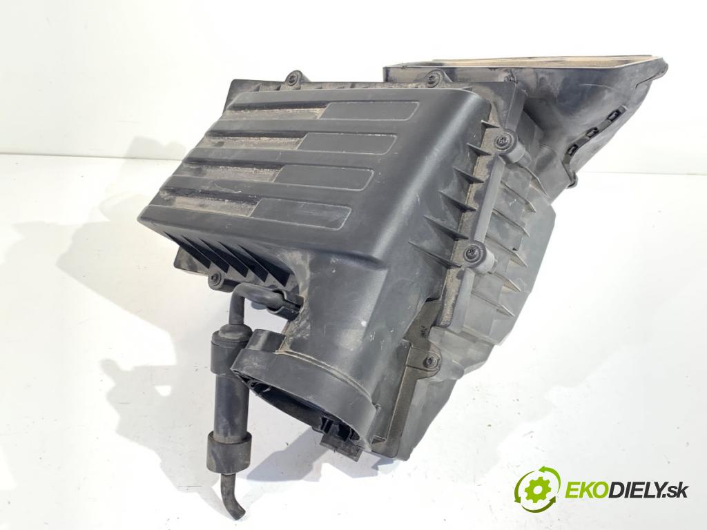 VW GOLF VII liftback 2014 77 kW 1.6 TDI 1598 Obal filtra vzduchu 5Q0129607AE (Obal vzduchového filtra)