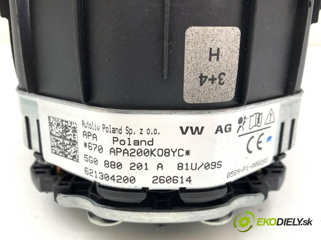 VW GOLF VII liftback 2014 77 kW 1.6 TDI 1598 AirBag volantu 5G0880201A (Airbag)