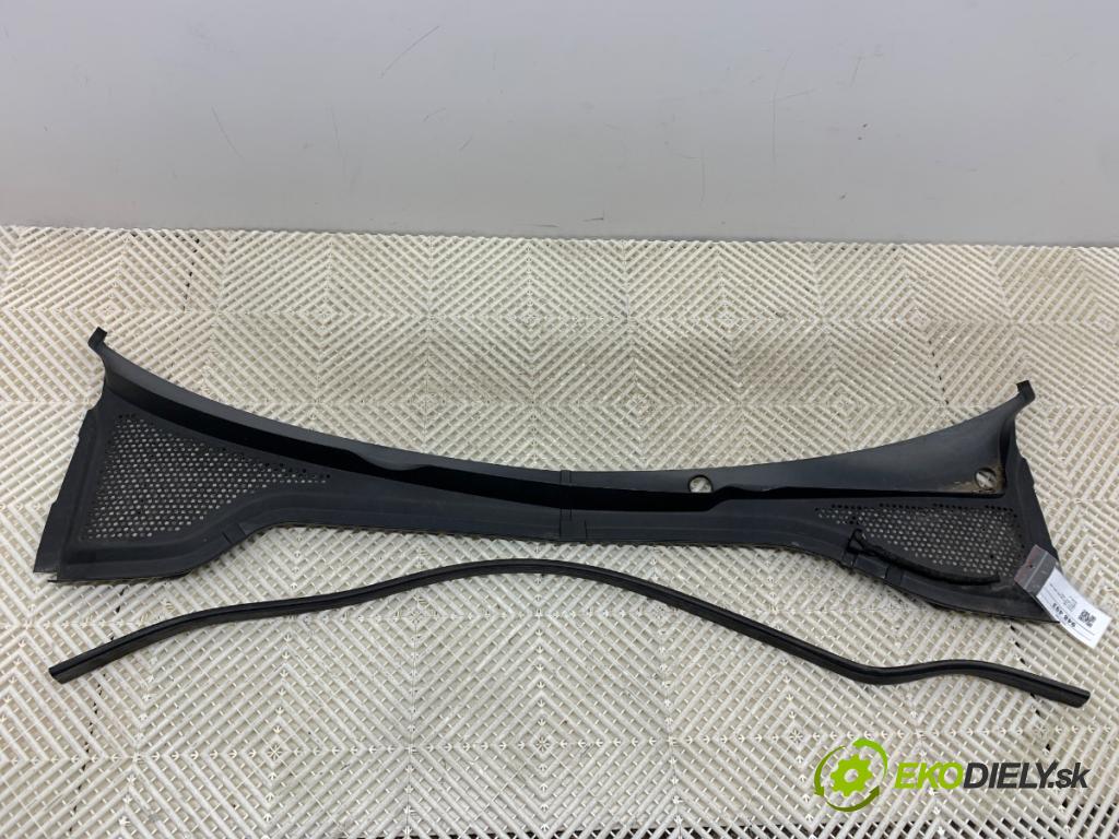 VW GOLF VII liftback 2014 77 kW 1.6 TDI 1598 Torpédo, plast pod čelné okno 5G1819403A (Torpédo (plast pod čelným sklom))