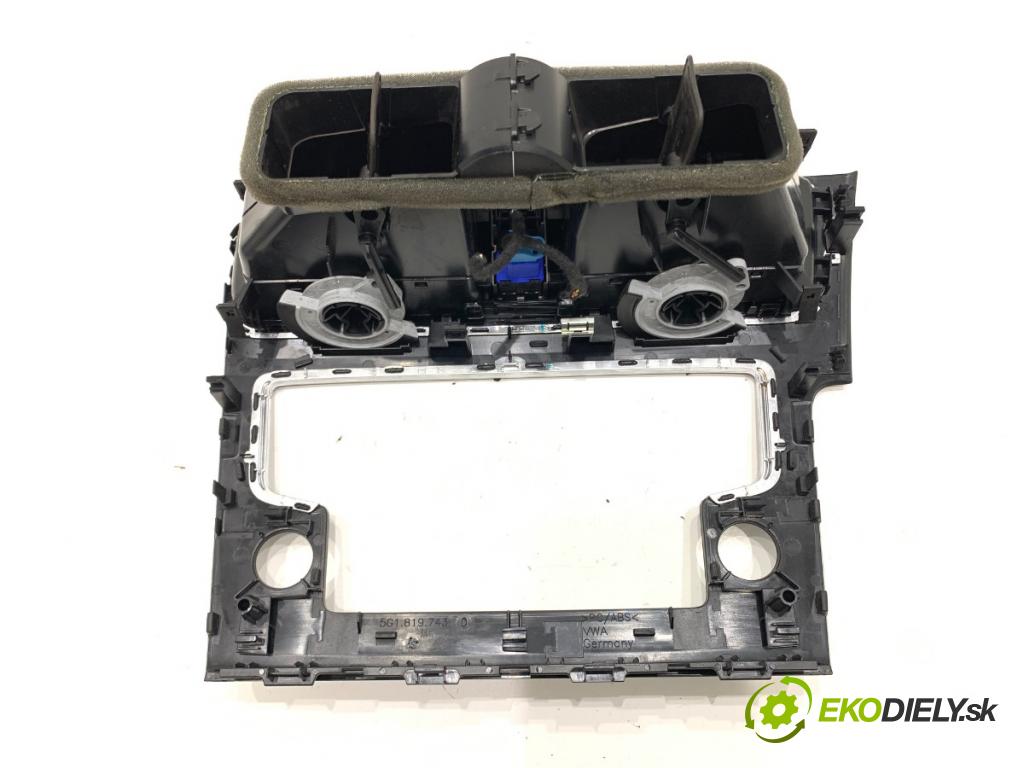 VW GOLF VII liftback 2014 77 kW 1.6 TDI 1598 mří topení přední část 5G1815736C