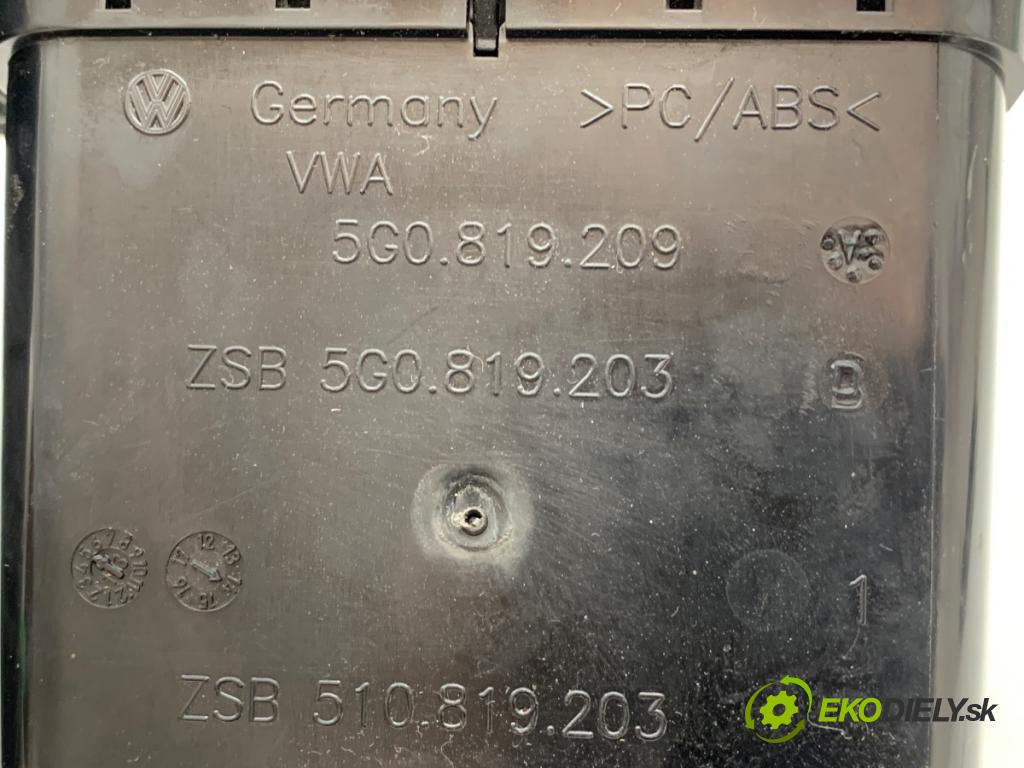 VW GOLF VII liftback 2014 77 kW 1.6 TDI 1598 mří topení zadní část 5G0819209