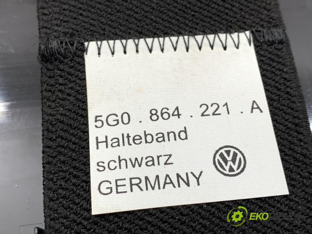 VW GOLF VII liftback 2014 77 kW 1.6 TDI 1598 HNÍZDO: USB 5G0864221A
