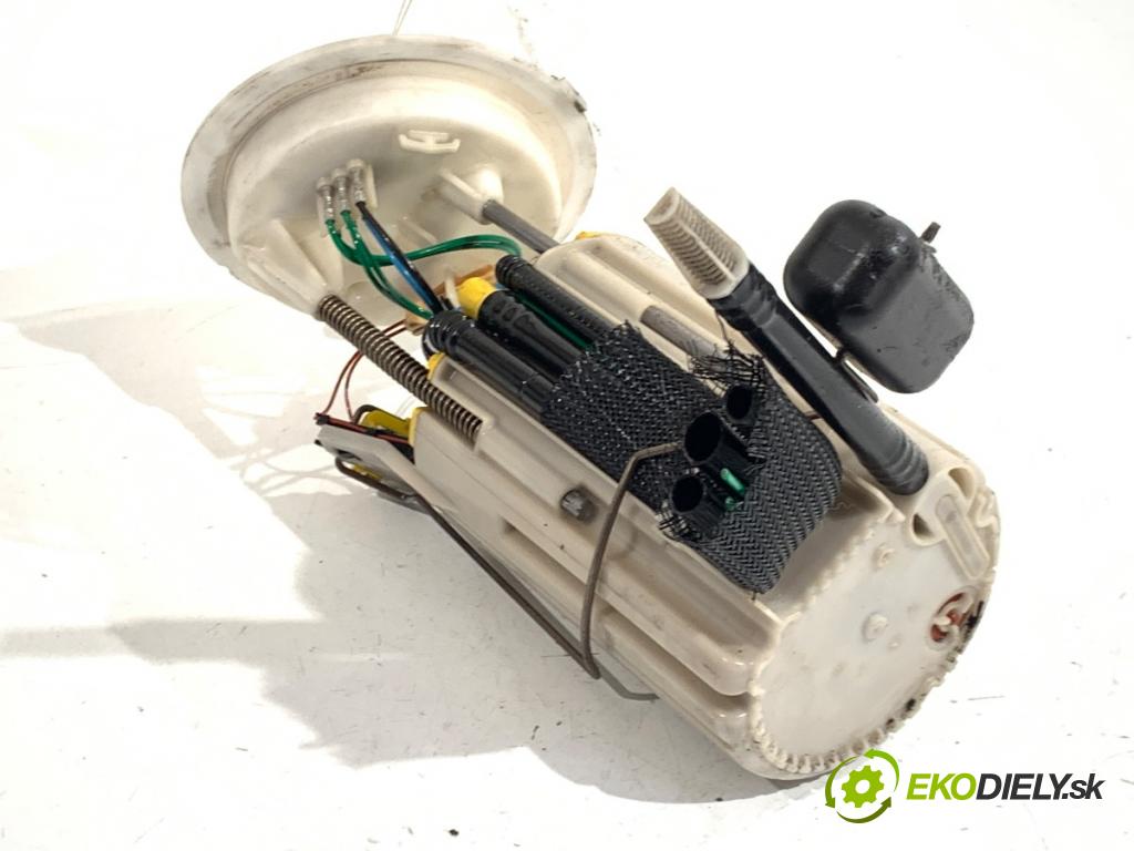 BMW E60 sedan 2004 160 kW 530 d 2993 pumpa paliva 6765848