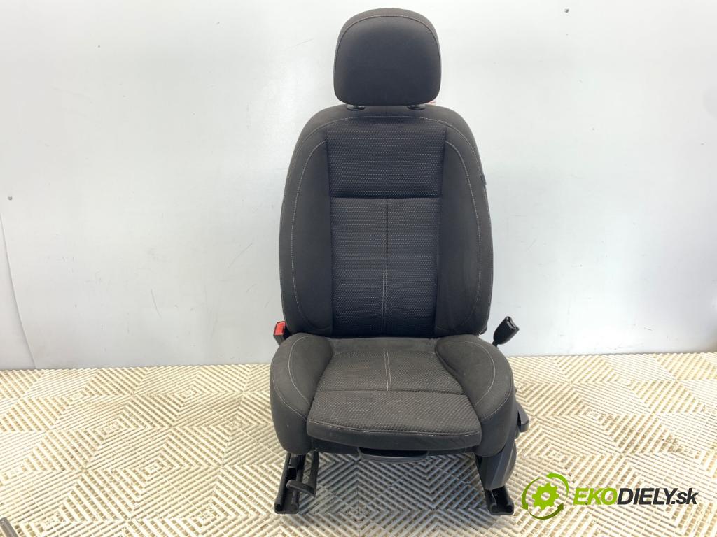 OPEL ASTRA J Kombi 2014 100 kW 1.6 CDTi (35) 1598 sedadlo levý přední část 