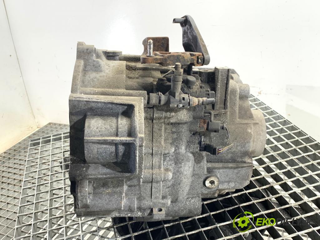 VW PASSAT B7 Kombi 2012 125 kW 2.0 TDI 1968 převodovka NGD (Převodovka)