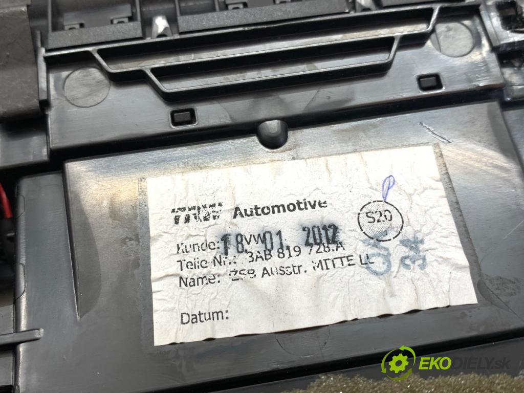 VW PASSAT B7 Kombi 2012 125 kW 2.0 TDI 1968 Mriežky kúrenia predný 3AB819728A