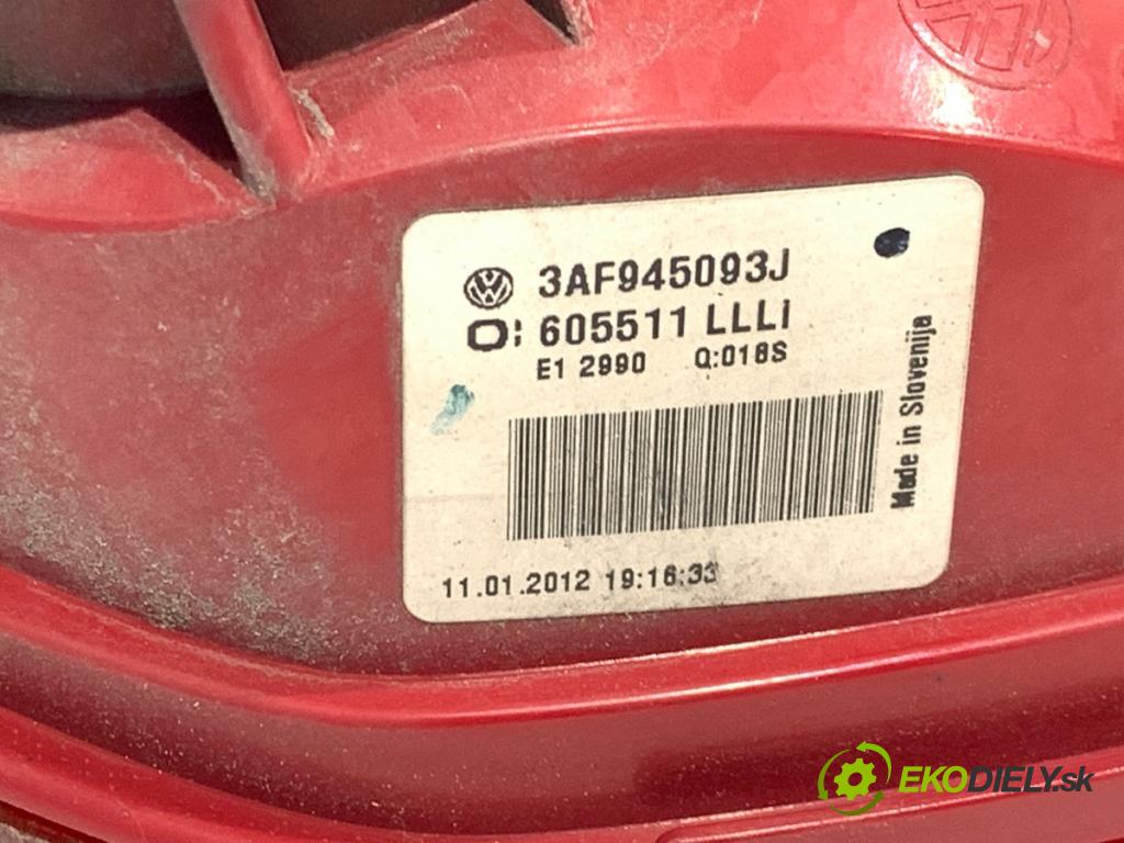 VW PASSAT B7 Kombi 2012 125 kW 2.0 TDI 1968 světlo levý zadní část vnitřní 3AF945093J