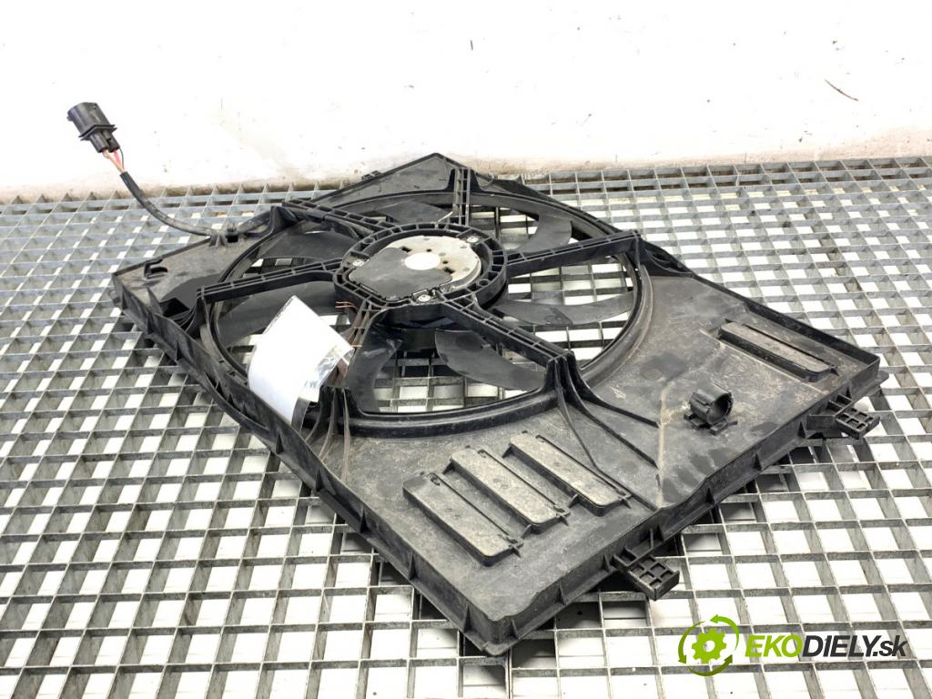VW GOLF VII liftback 2014 77 kW 1.6 TDI 1598 Ventilátor chladiča 5Q0959455AL (Ventilátor)