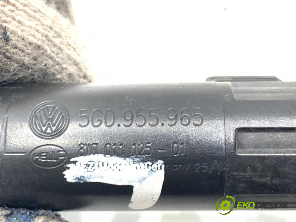 VW GOLF VII liftback 2014 77 kW 1.6 TDI 1598 ostrekovača svetla ľavy predný 5G0955965