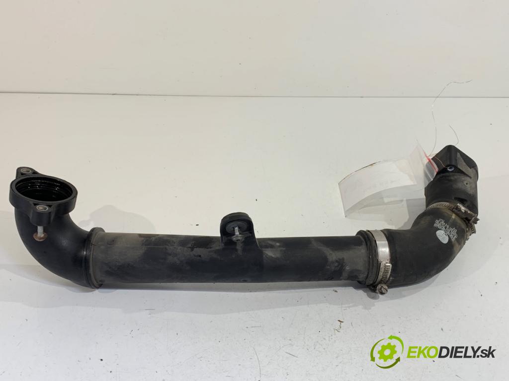 VW GOLF VII liftback 2014 77 kW 1.6 TDI 1598 Rúra turba 04L145770H