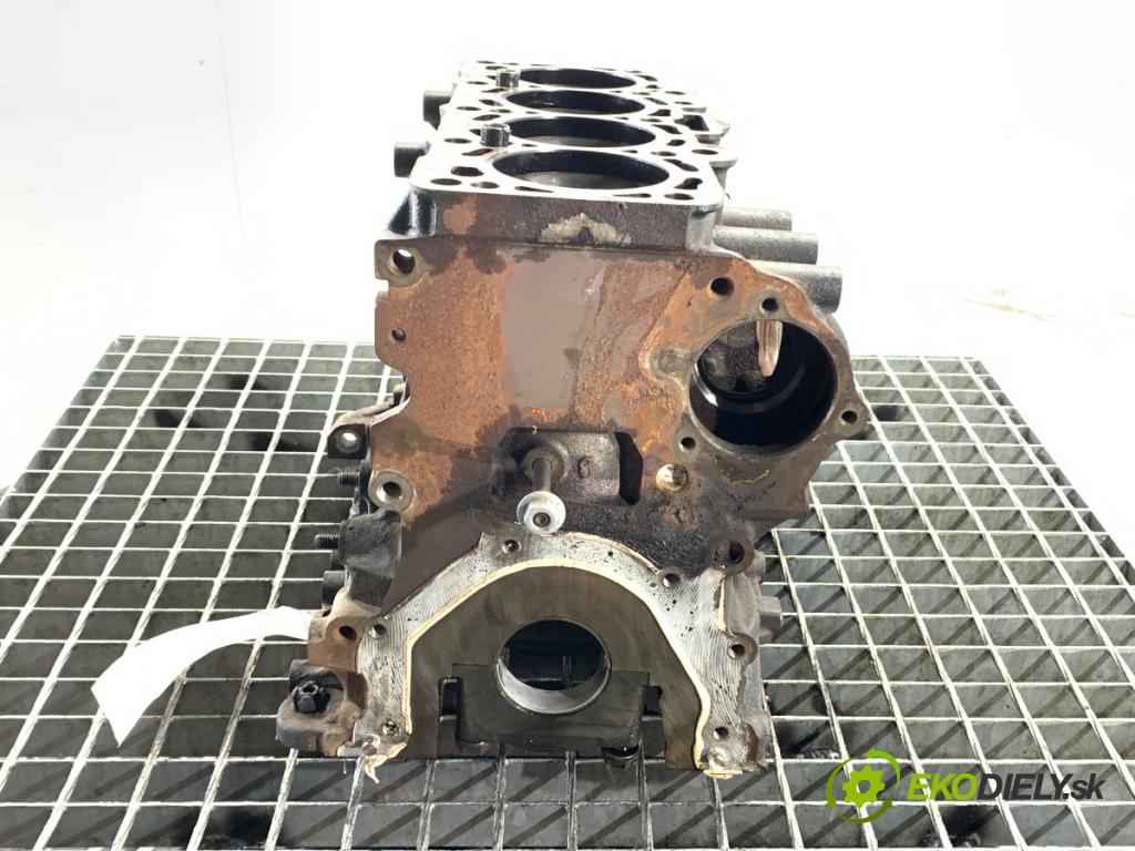 VW PASSAT B7 Kombi 2012 125 kW 2.0 TDI 1968 blok Motor 03L021AP (Blok motora)