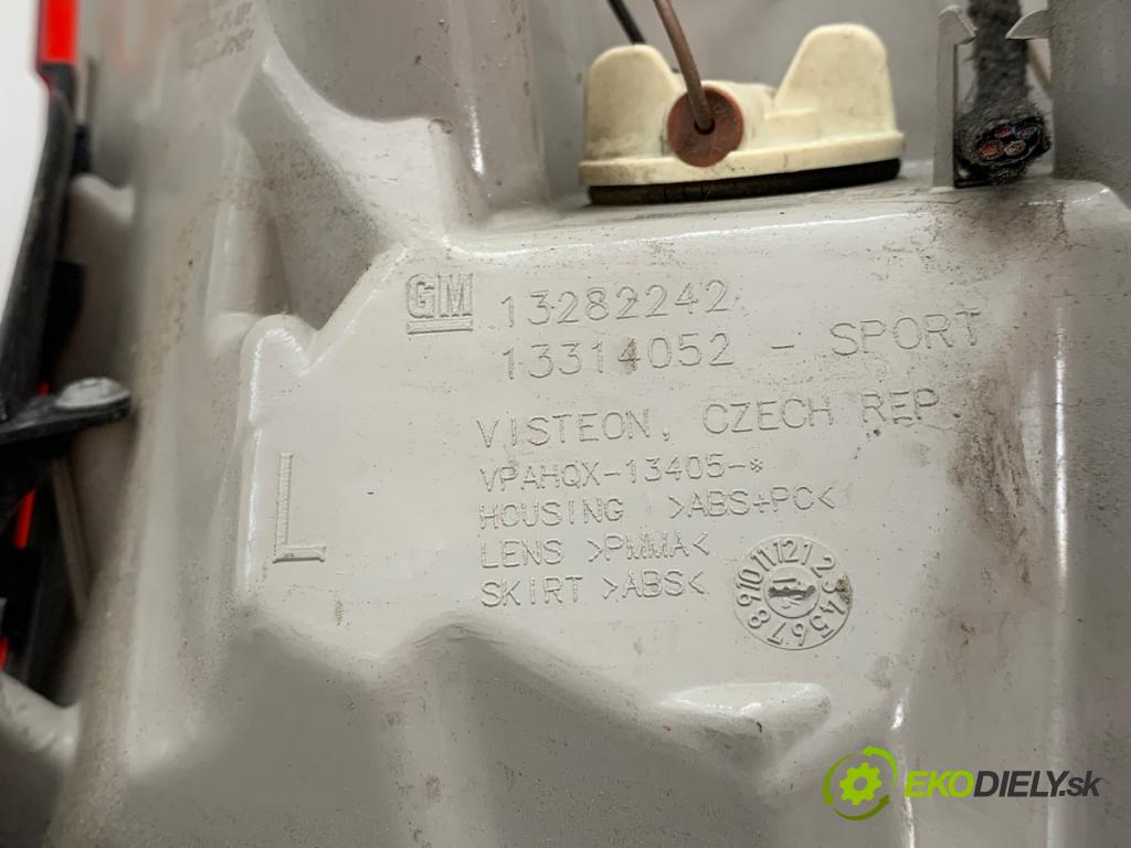 OPEL ASTRA J Kombi 2014 100 kW 1.6 CDTi (35) 1598 světlo levý zadní část