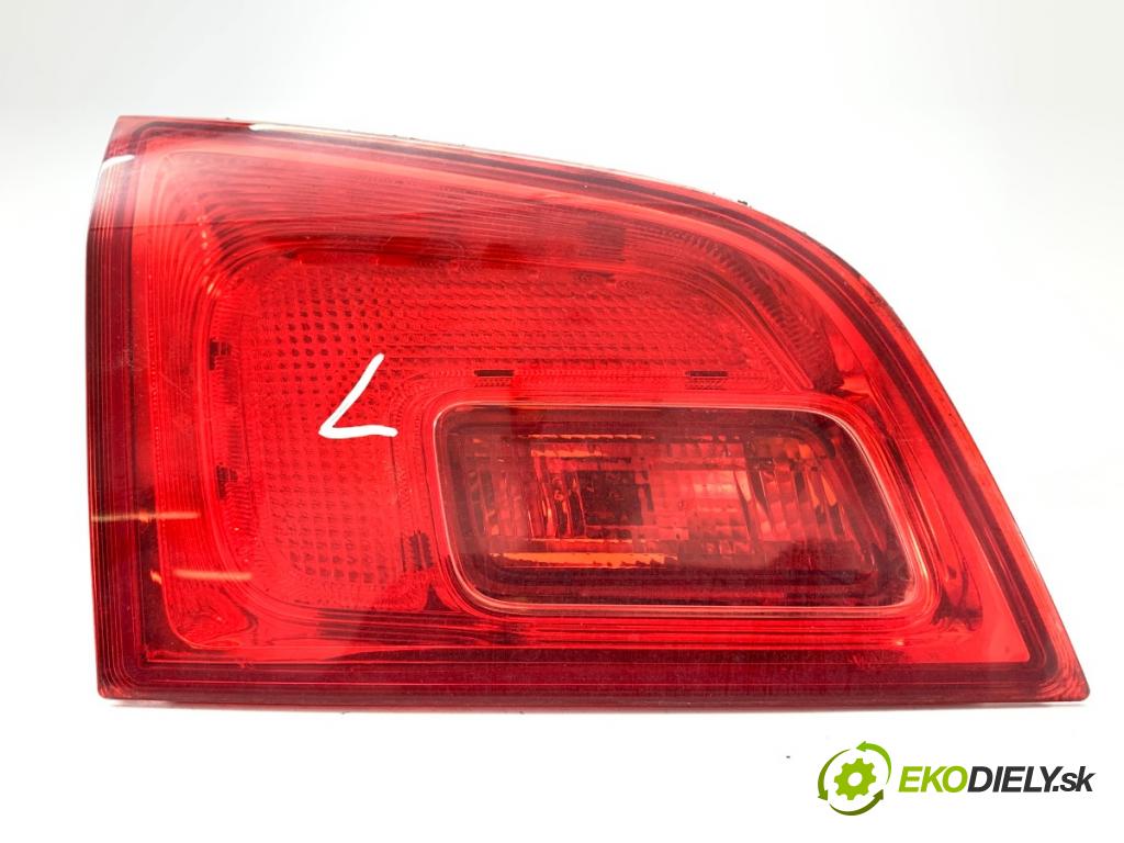 OPEL ASTRA J Kombi 2014 100 kW 1.6 CDTi (35) 1598 světlo levý zadní část vnitřní 13282246