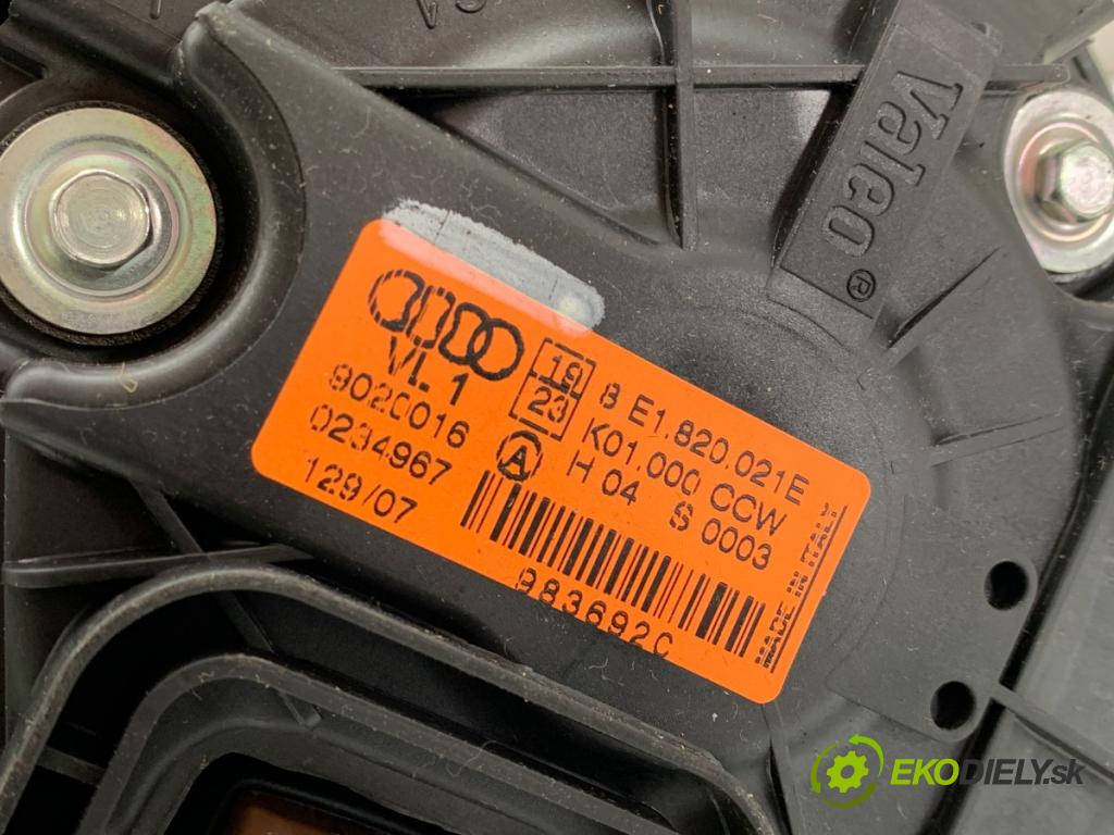 AUDI A4 B7 Kombi 2007 103 kW 2.0 TDI 1968 topení 8E1820021E