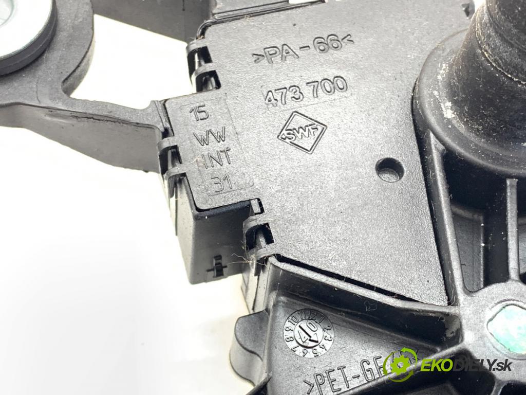 AUDI A4 B7 Kombi 2007 103 kW 2.0 TDI 1968 Motor stieračov zad 8E9955711E