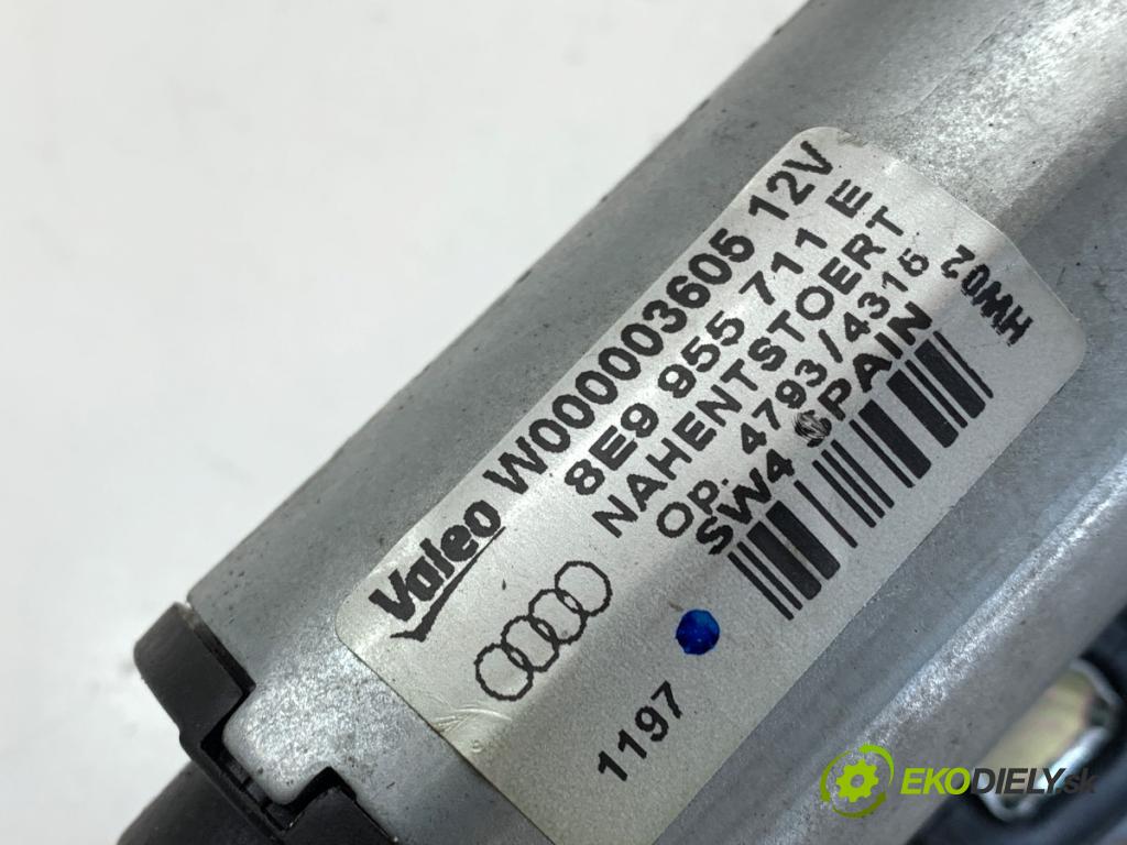 AUDI A4 B7 Kombi 2007 103 kW 2.0 TDI 1968 Motor stieračov zad 8E9955711E