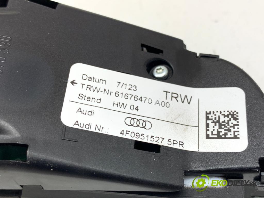 AUDI A4 B7 Kombi 2007 103 kW 2.0 TDI 1968 SPÍNAČE: volantu 4F0951527
