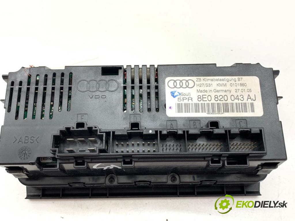 AUDI A4 B7 Kombi 2007 103 kW 2.0 TDI 1968 Panel ovládaní topení 8E0820043AJ (Páčky pod volantem)